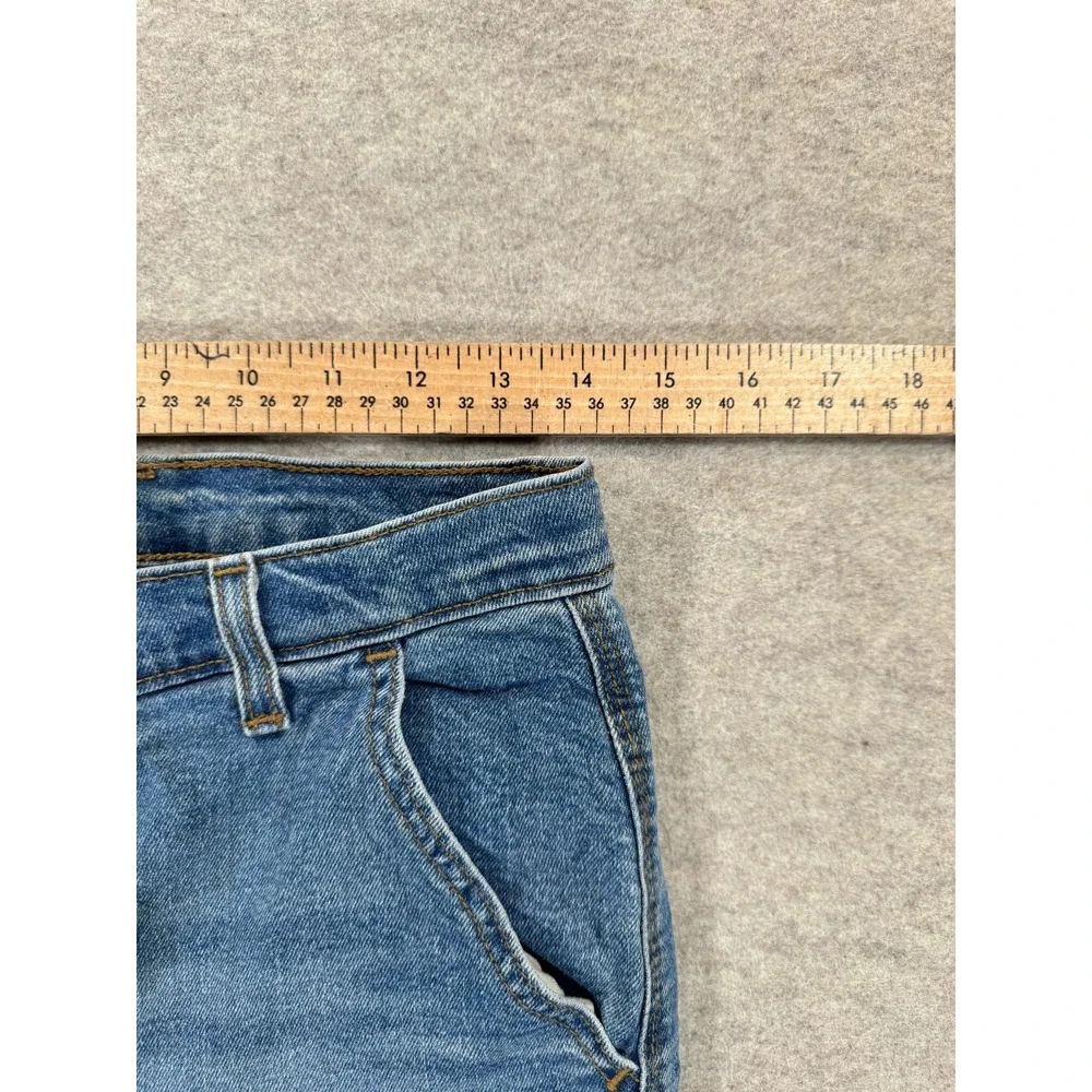 Signature by Levi Strauss & Co. signature by